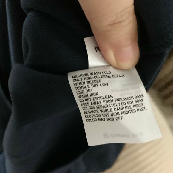 Uniqlo Sanrio Supermarket My Melody Hello Kitty Pochacco T-shirt in Navy - Picture 11 of 11